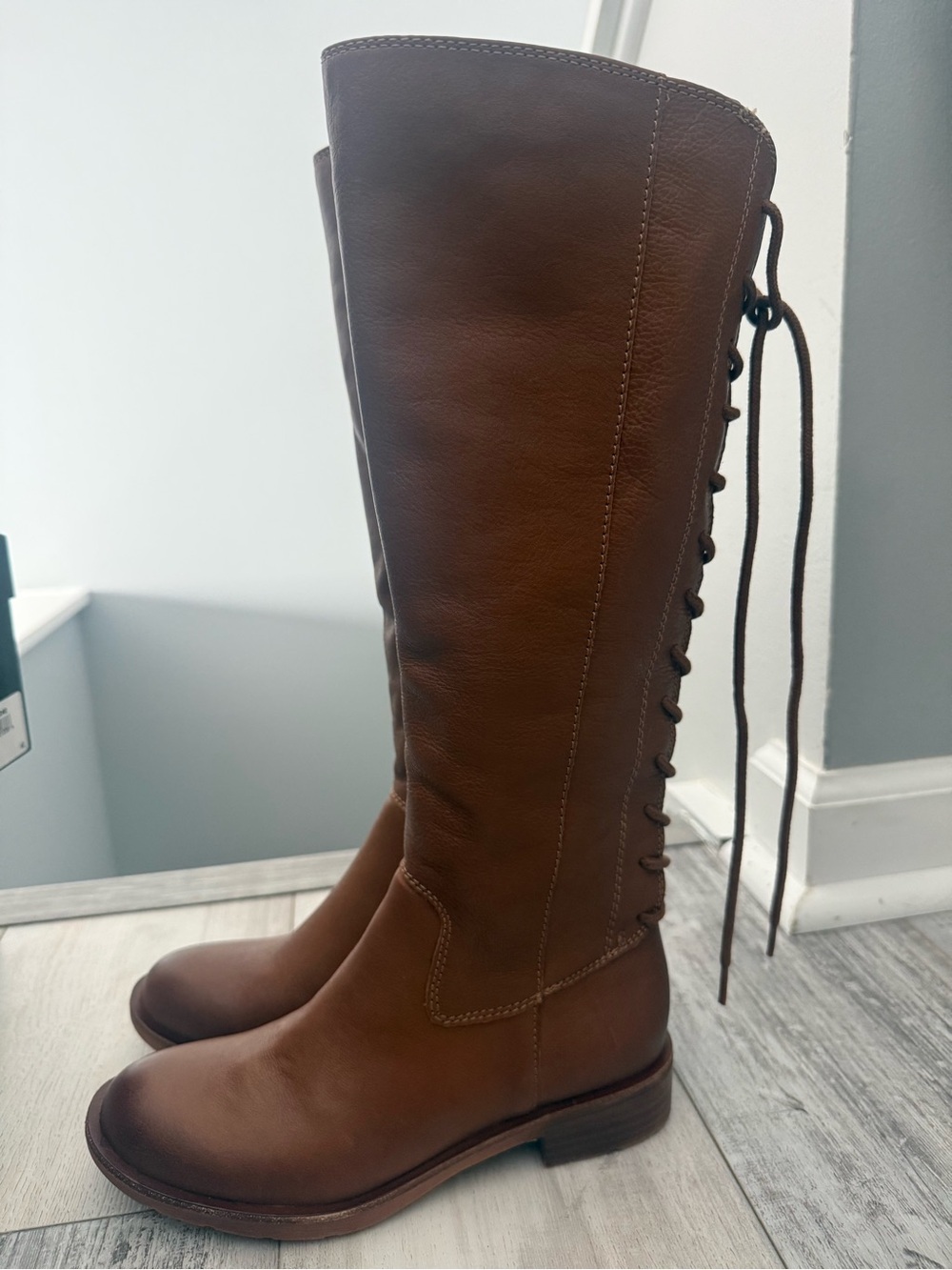Sofft Brown Leather Lace-Back Riding Boots Size 6 NWT - Picture 2 of 5
